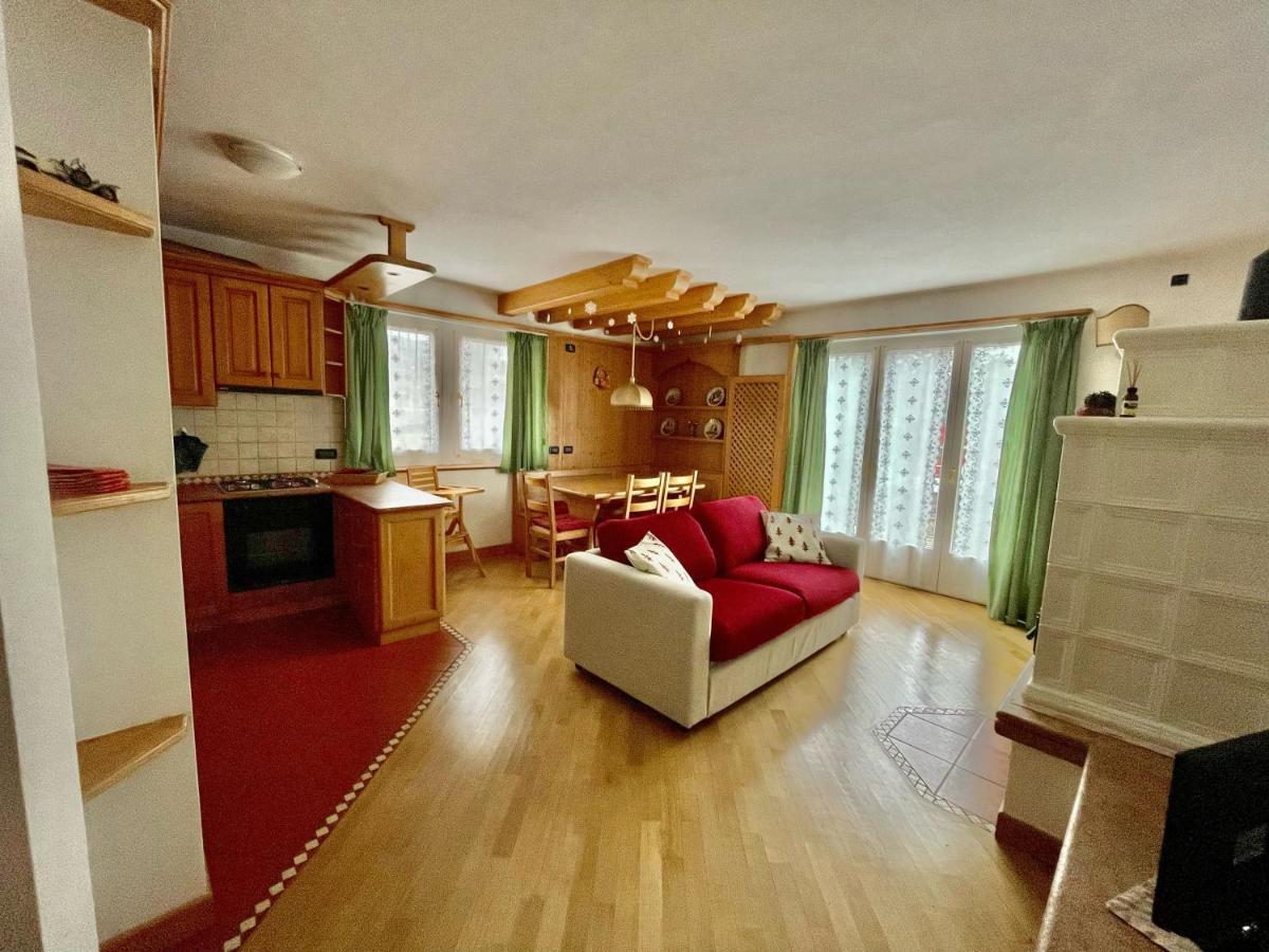Villa Iris - La Prima Villa Vacanze Nell'Altopiano อาเซียโก ภายนอก รูปภาพ